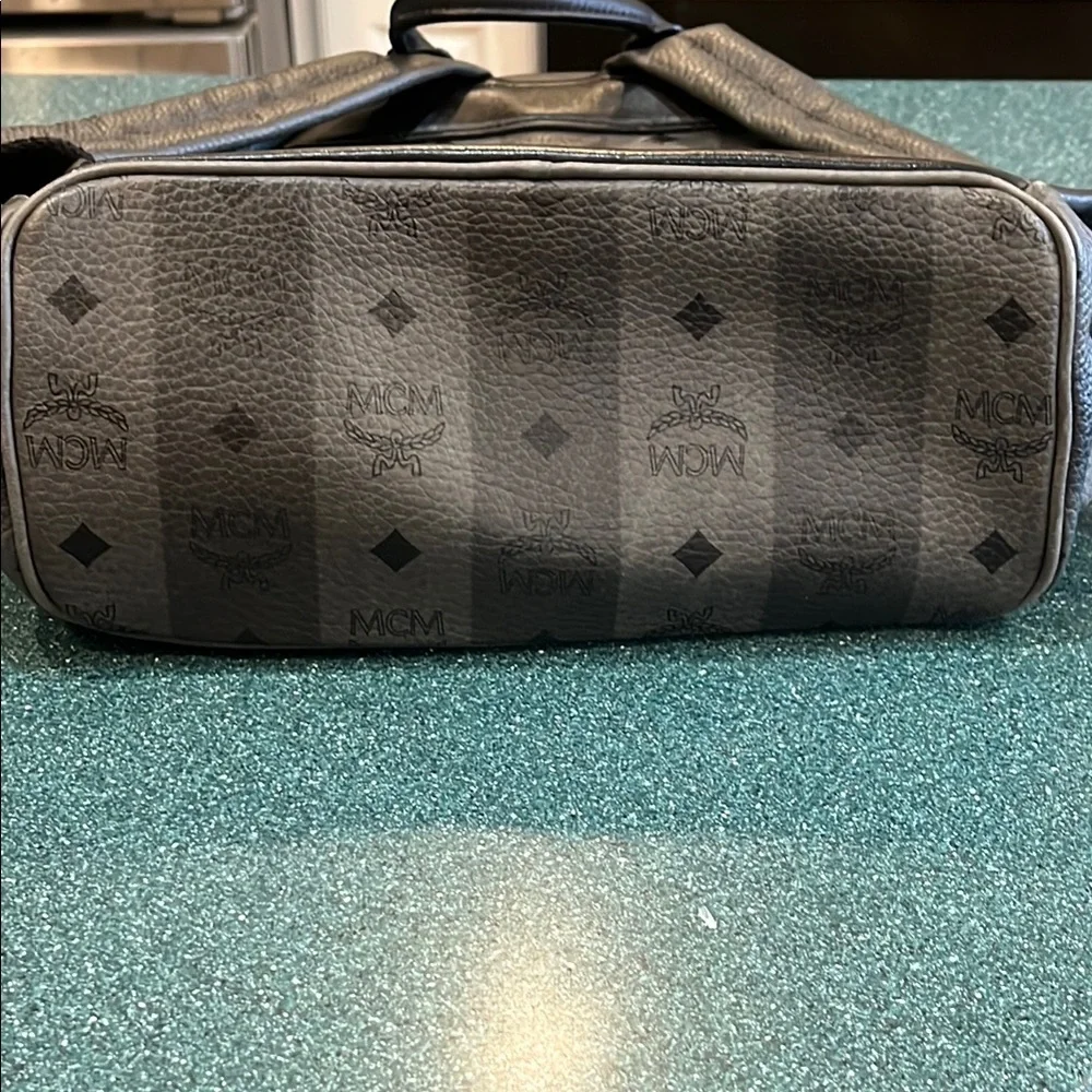 MCM Women's Gray Visetos Leather Stark Backpack COA included